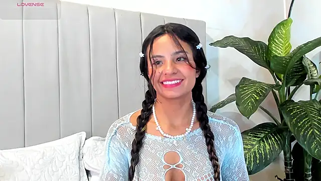 Snapshot of Mindy_sweety chatting on 11, 3, 2025 Mindy sweety online show from 11, 3, 2025