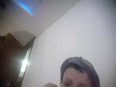 Snapshot of AnetteGoBa chatting on 8, 11, 2025 AnetteGoBa online show from 8, 11, 2025