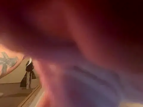 Snapshot of francaFerrariRoma chatting on 14, 12, 2025 francaFerrariRoma online show from 14, 12, 2025