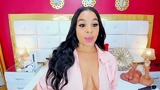 Snapshot of EileenBenzon chatting on 26, 1, 2025 EileenBenzon online show from 26, 1, 2025