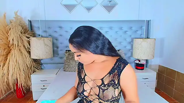 Snapshot of EileenBenzon chatting on 17, 9, 2025 EileenBenzon online show from 17, 9, 2025