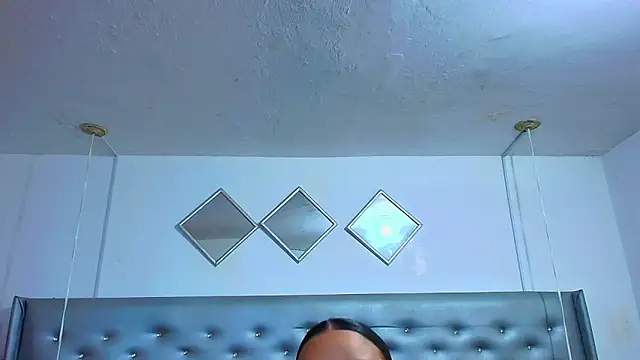 Snapshot of EileenBenzon chatting on 1, 12, 2025 EileenBenzon online show from 1, 12, 2025