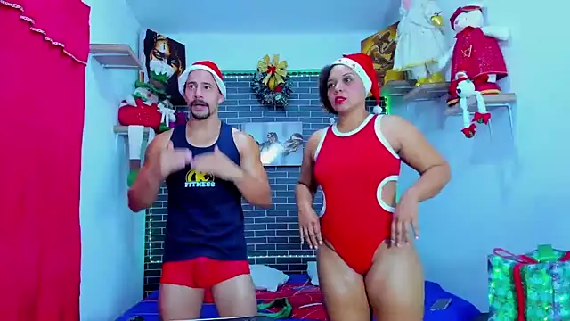 Snapshot of alessandro27yleonora chatting on 22, 12, 2024 alessandro27yleonora online show from 22, 12, 2024