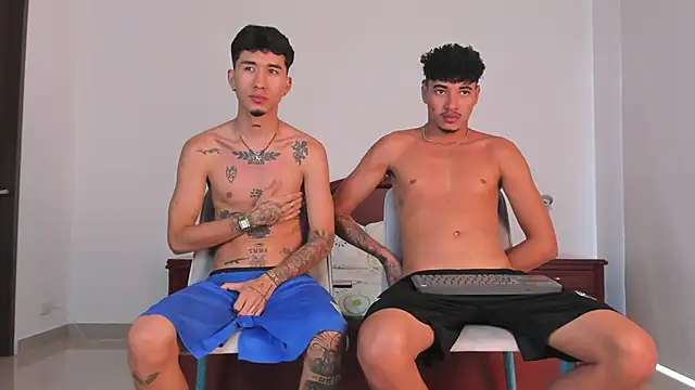 Snapshot of Ian_and_Noah chatting on 15, 9, 2025 Ian and Noah online show from 15, 9, 2025