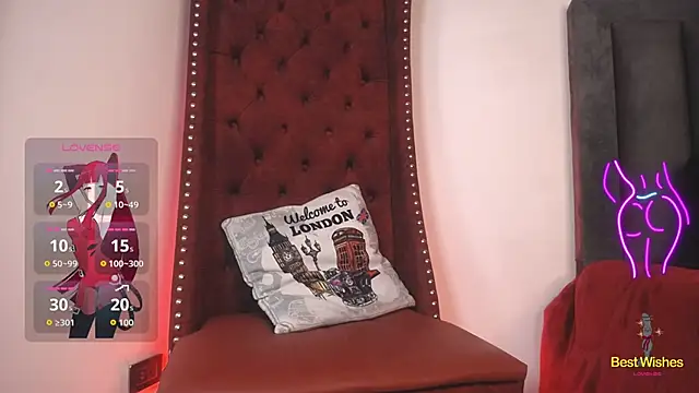 Snapshot of BiancaAntonelli chatting on 26, 10, 2025 BiancaAntonelli online show from 26, 10, 2025