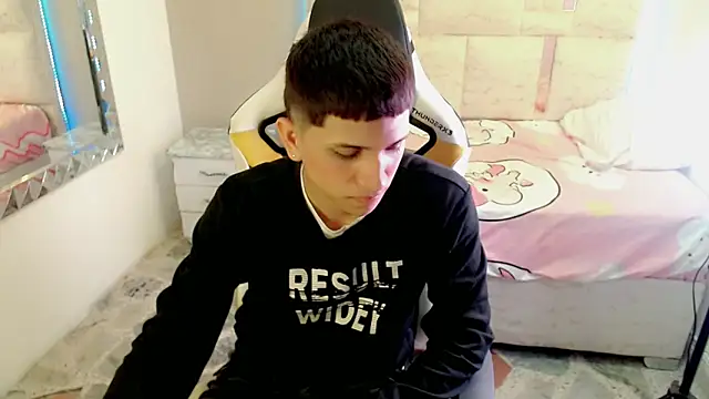 Brayan lopezz online show from 20, 3, 2025