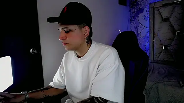 Brayan lopezz online show from 25, 4, 2026