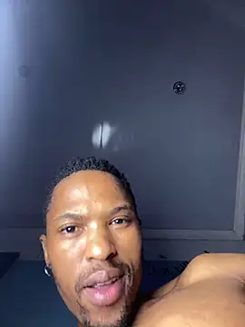 Snapshot of BlueIceCube chatting on 29, 1, 2025 BlueIceCube online show from 29, 1, 2025