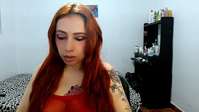 Snapshot of cherrydelioncourt chatting on 1, 7, 2026 cherrydelioncourt online show from 1, 7, 2026