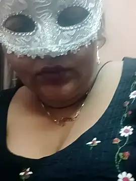 Snapshot of seemi_bhabhi chatting on 19, 1, 2025 seemi bhabhi online show from 19, 1, 2025