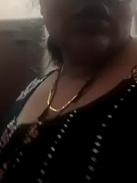 Snapshot of seemi_bhabhi chatting on 28, 1, 2025 seemi bhabhi online show from 28, 1, 2025