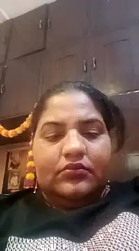 Snapshot of seemi_bhabhi chatting on 23, 3, 2025 seemi bhabhi online show from 23, 3, 2025