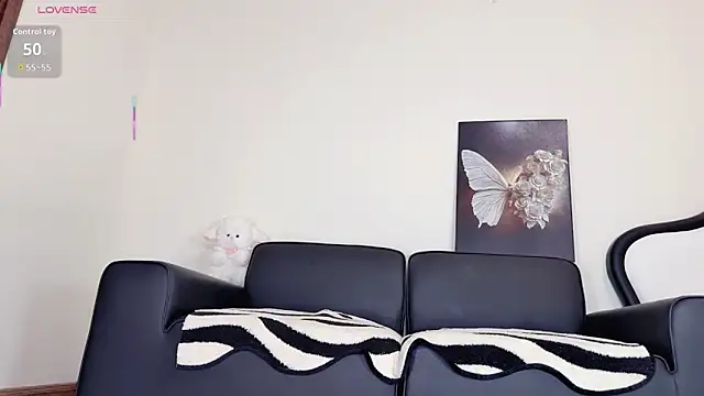 Snapshot of Lucky-susuBB chatting on 5, 12, 2025 Lucky-susuBB online show from 5, 12, 2025