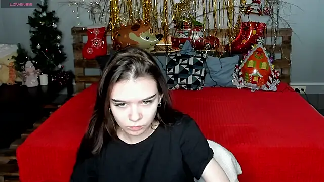 Snapshot of SweetyDeviliya chatting on 25, 12, 2024 SweetyDeviliya online show from 25, 12, 2024