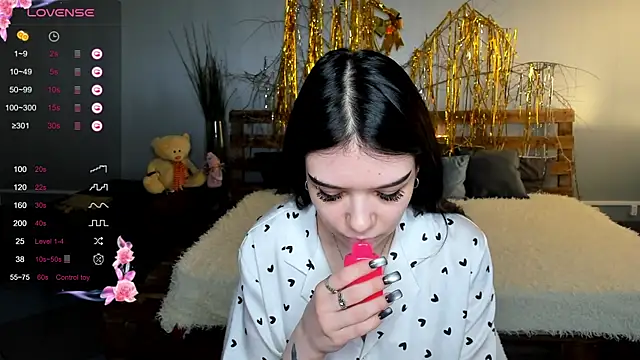 Snapshot of SweetyDeviliya chatting on 16, 2, 2025 SweetyDeviliya online show from 16, 2, 2025