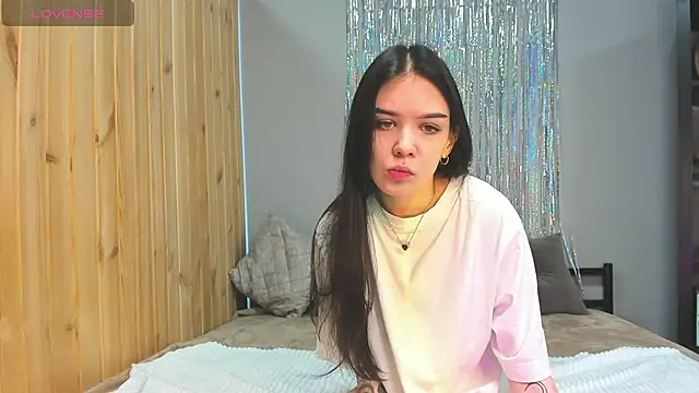 Snapshot of SweetyDeviliya chatting on 5, 3, 2025 SweetyDeviliya online show from 5, 3, 2025