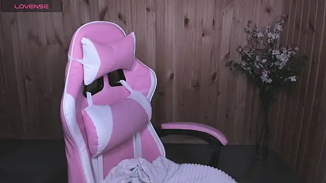 Snapshot of SweetyDeviliya chatting on 12, 3, 2025 SweetyDeviliya online show from 12, 3, 2025