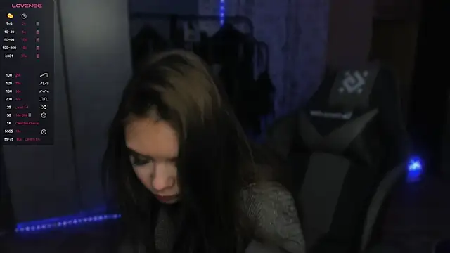 Snapshot of SweetyDeviliya chatting on 28, 11, 2025 SweetyDeviliya online show from 28, 11, 2025