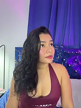 Snapshot of Rousse_blue chatting on 2, 7, 2026 Rousse blue online show from 2, 7, 2026