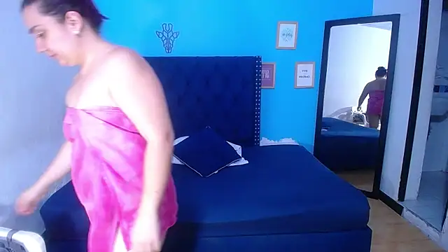 kinky redhead18 online show from 13, 12, 2025