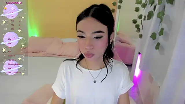 Snapshot of AndreaSweet_ chatting on 22, 1, 2025 AndreaSweet  online show from 22, 1, 2025