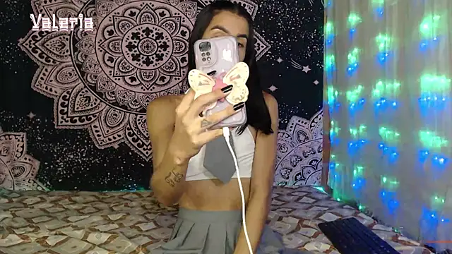 Snapshot of liissa_0 chatting on 18, 12, 2025 liissa 0 online show from 18, 12, 2025