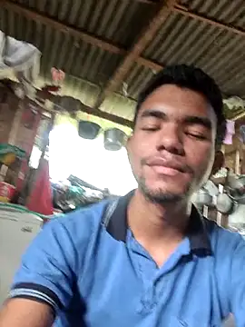 Snapshot of Reynold2608 chatting on 14, 12, 2025 Reynold2608 online show from 14, 12, 2025