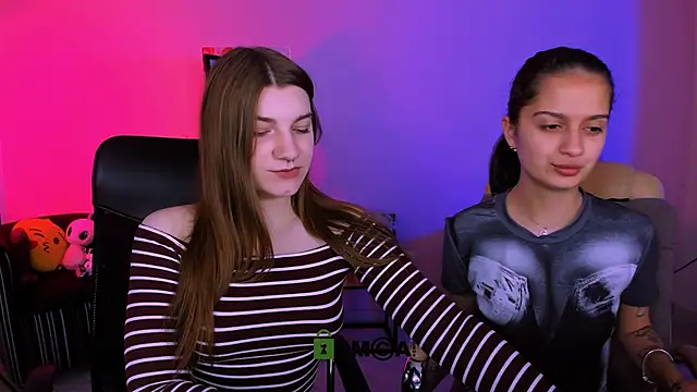 pure radiance1 online show from 11, 10, 2025