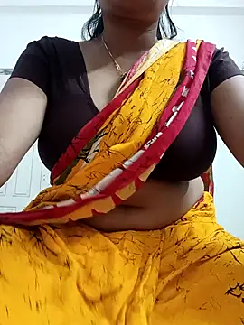 Snapshot of Priya_2222 chatting on 21, 4, 2026 Priya 2222 online show from 21, 4, 2026