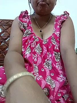 Snapshot of Priya_2222 chatting on 29, 5, 2026 Priya 2222 online show from 29, 5, 2026