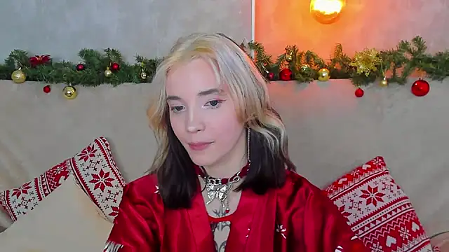 as1an girlfriend online show from 19, 12, 2024