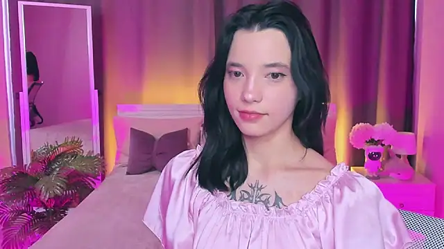 as1an girlfriend online show from 18, 3, 2025