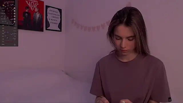 Snapshot of _ni_kiss chatting on 14, 12, 2024 ni kiss online show from 14, 12, 2024