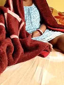 Snapshot of tinabhabhi chatting on 6, 1, 2025 tinabhabhi online show from 6, 1, 2025