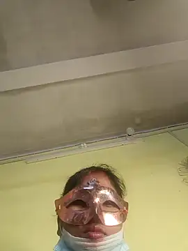 Snapshot of tinabhabhi chatting on 13, 1, 2025 tinabhabhi online show from 13, 1, 2025