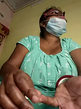 Snapshot of tinabhabhi chatting on 23, 1, 2025 tinabhabhi online show from 23, 1, 2025