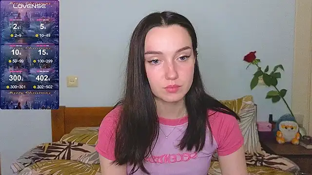 Wild Sophie  online show from 21, 12, 2024