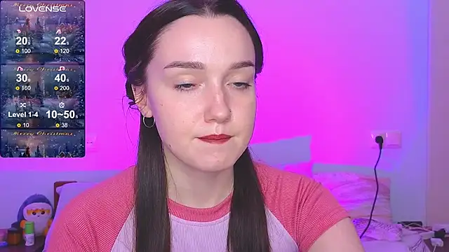 Wild Sophie  online show from 14, 1, 2025