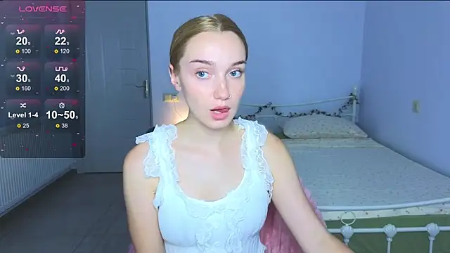 Wild Sophie  online show from 5, 10, 2025