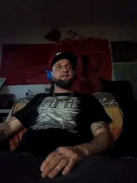 Ozomitro online show from 17, 11, 2025