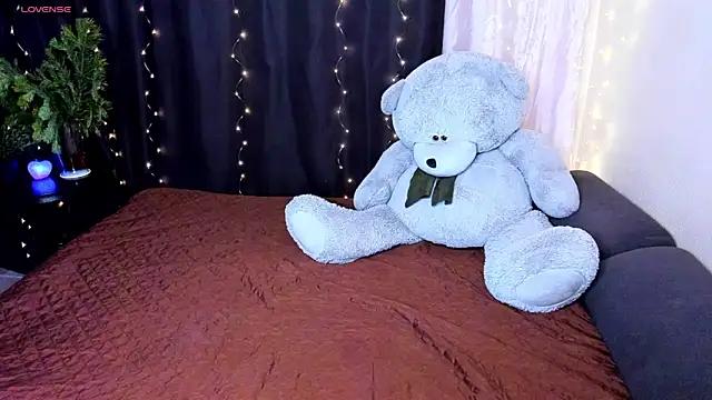 Snapshot of Ashley_Rous chatting on 22, 1, 2025 Ashley Rous online show from 22, 1, 2025