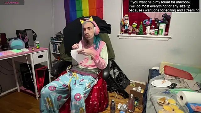 tallnerdyguy online show from 21, 3, 2025