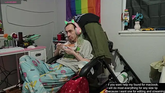 tallnerdyguy online show from 17, 10, 2025