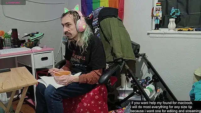 tallnerdyguy online show from 14, 11, 2025