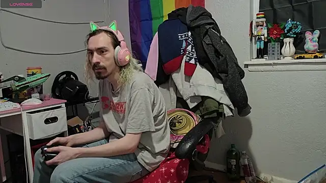 tallnerdyguy online show from 19, 1, 2026