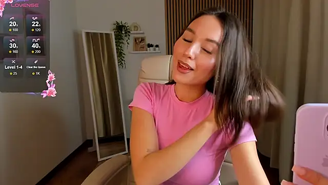 margeriTirell online show from 16, 9, 2025