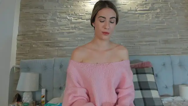 Snapshot of LaurynCopper chatting on 21, 2, 2025 LaurynCopper online show from 21, 2, 2025