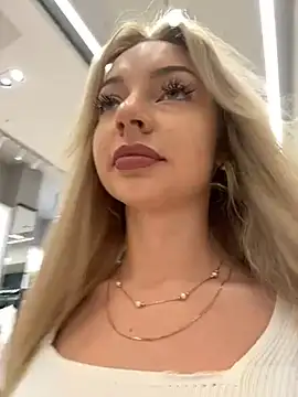 Snapshot of melissa_grr chatting on 4, 12, 2024 melissa grr online show from 4, 12, 2024