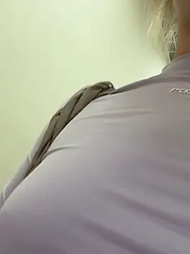 Snapshot of melissa_grr chatting on 8, 12, 2024 melissa grr online show from 8, 12, 2024