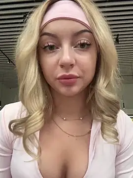 Snapshot of melissa_grr chatting on 9, 12, 2024 melissa grr online show from 9, 12, 2024